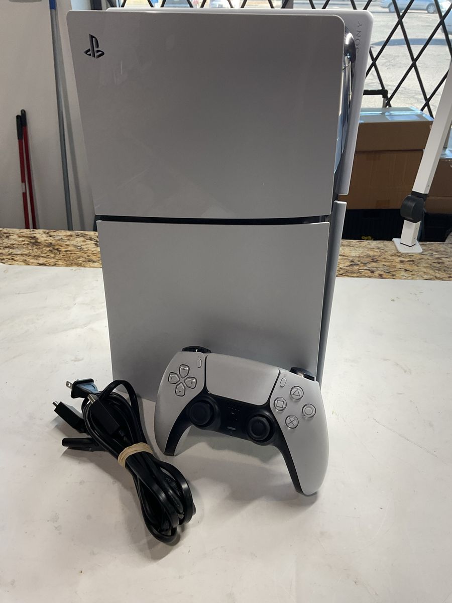 Sony PlayStation 5 E75013391
