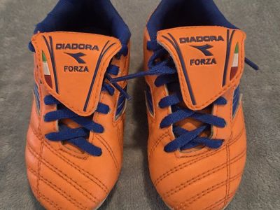 Diadora Forza Youth Soccer Cleats Orange Blue Size 10.5