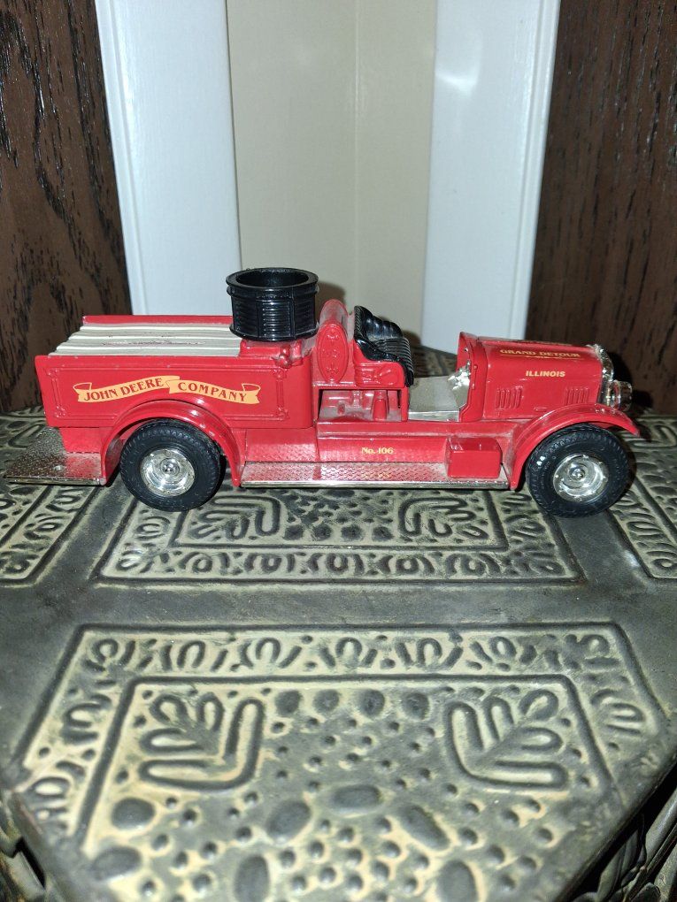 Main image 5