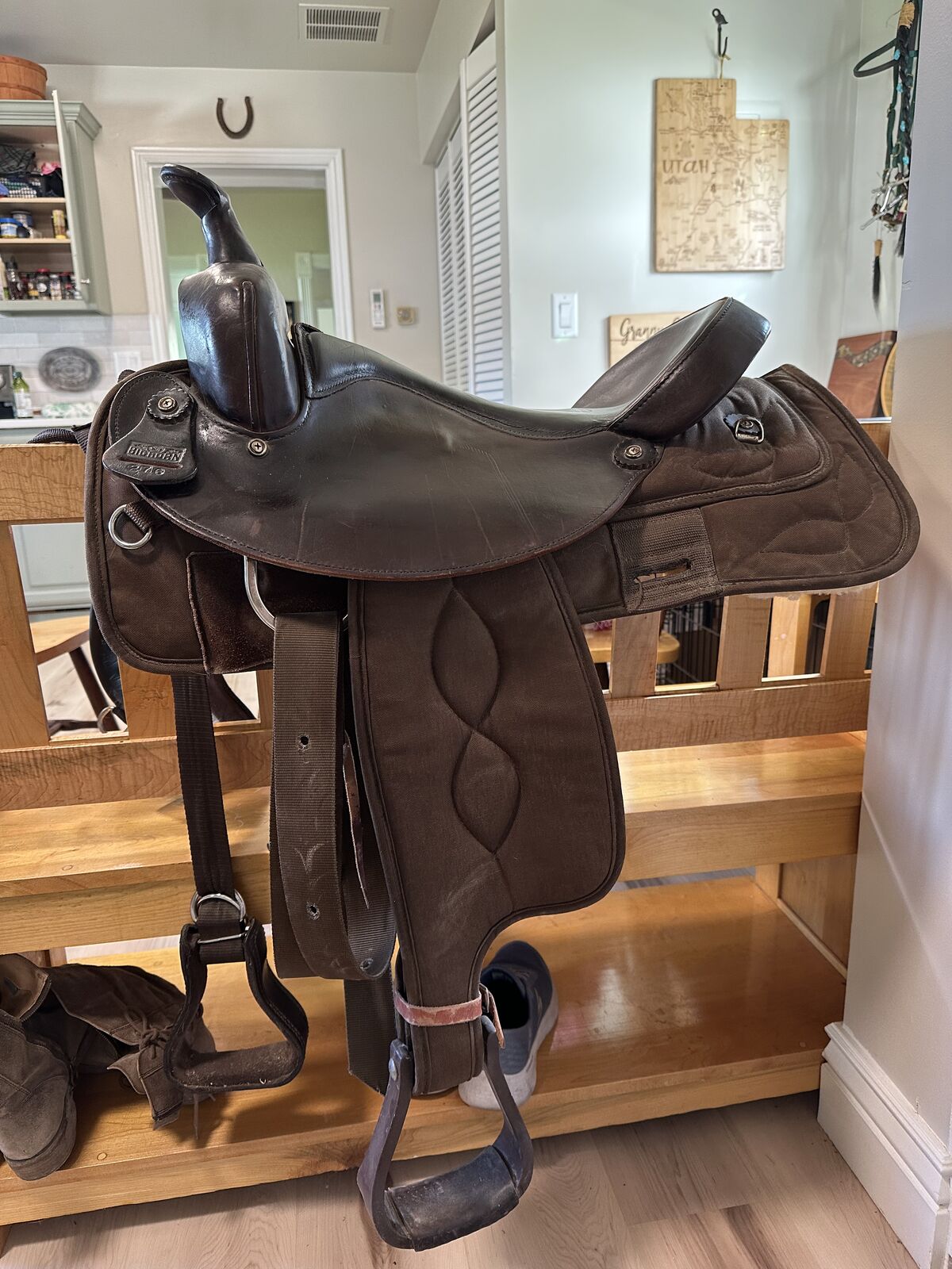 BigHorn 276 16 Western Saddle. Cordura Trail