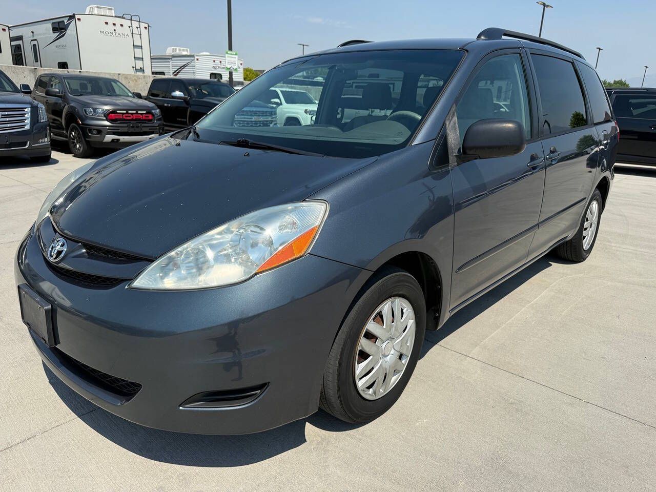 Main image 8