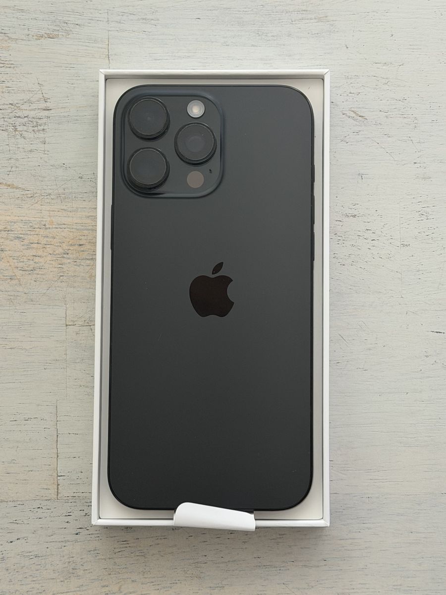 iPhone 16 Pro Max - Used