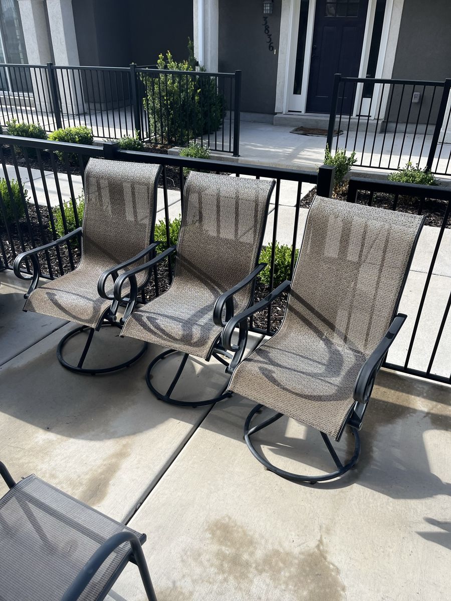 Set of 6 Patio Swivel Chairs Metal Mesh Brown Heavy duty