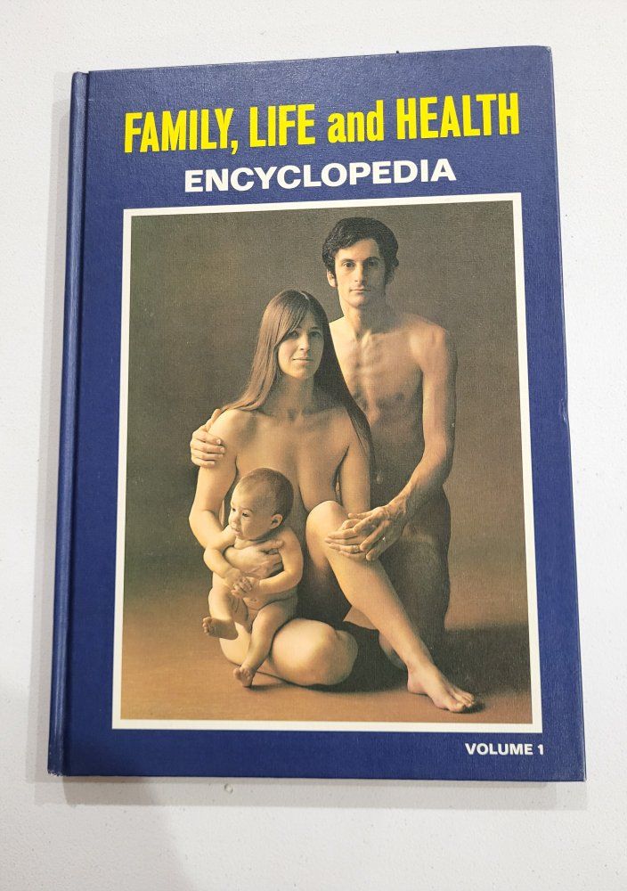 **VINTAGE FAMILY, LIFE & HEALTH ENCYCLOPEDIA**