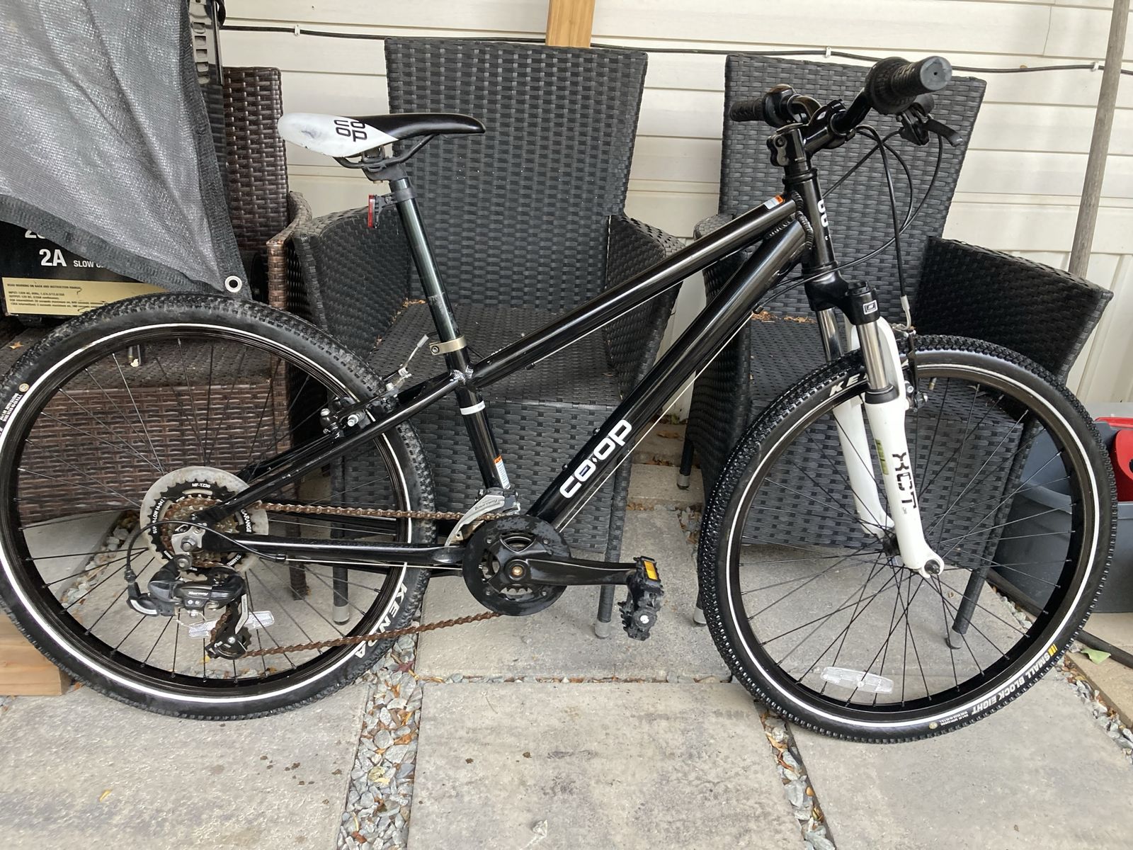Rei co-op rev 24inch kids mountain bike 