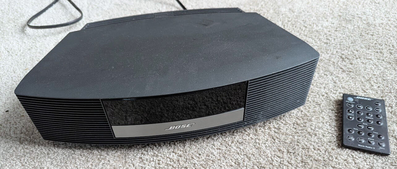Bose Wave Radio II Graphite Gray W/ Remote (AWR1B2)