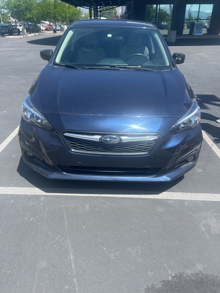 2019 Subaru Impreza 2.0i