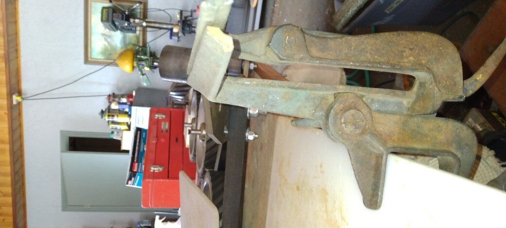 saw sharpenning vise