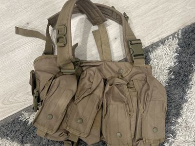 Airsoft chest rig