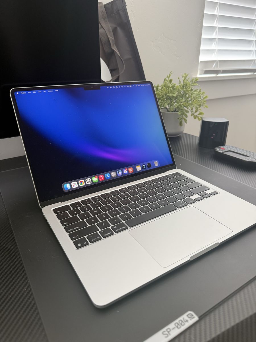 MacBook Air M4 13”