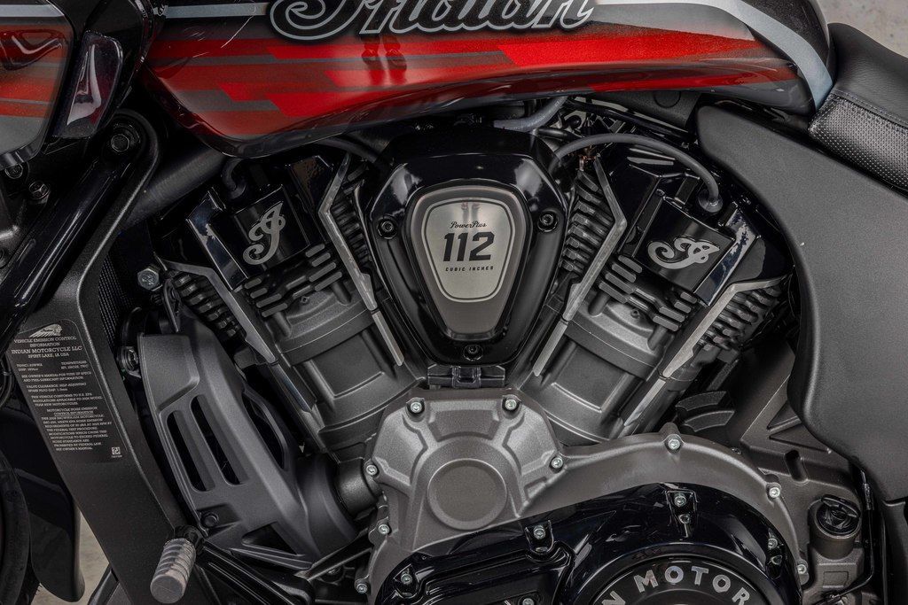 Main image 4