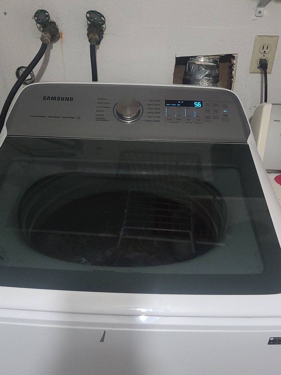 Samsung Smart Washing Machine less than a year old