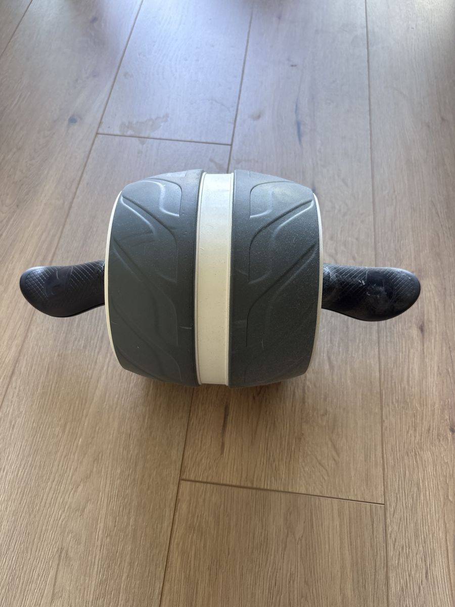 Ab Roller Wheel Core Trainer with Ergonomic Handles - Strengthen Abs & Core