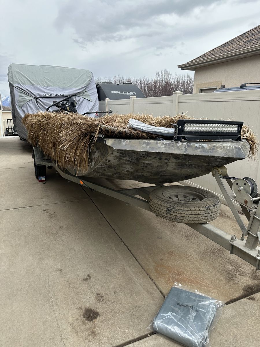 2019 Excel F4 1854 duck boat