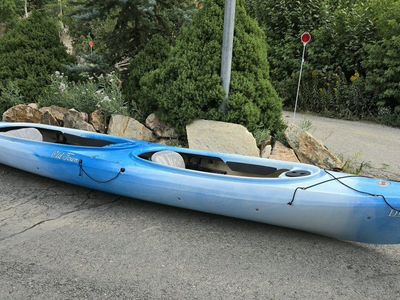 Tandem Inc paddle and lifevest New ones cost almost $2,000