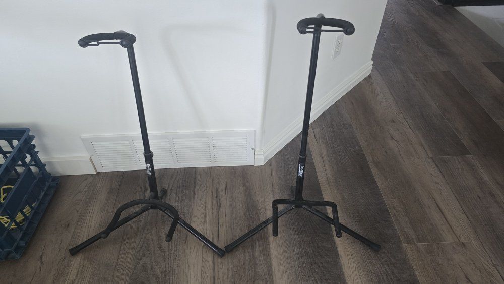 Guitar Stand