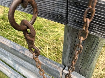Cool Display Item-5 1/2 Feet Long Metal Chain-Two Safety Hooks and A Metal Ring-Rustic