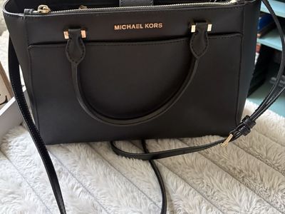Black Michael Kors Purse
