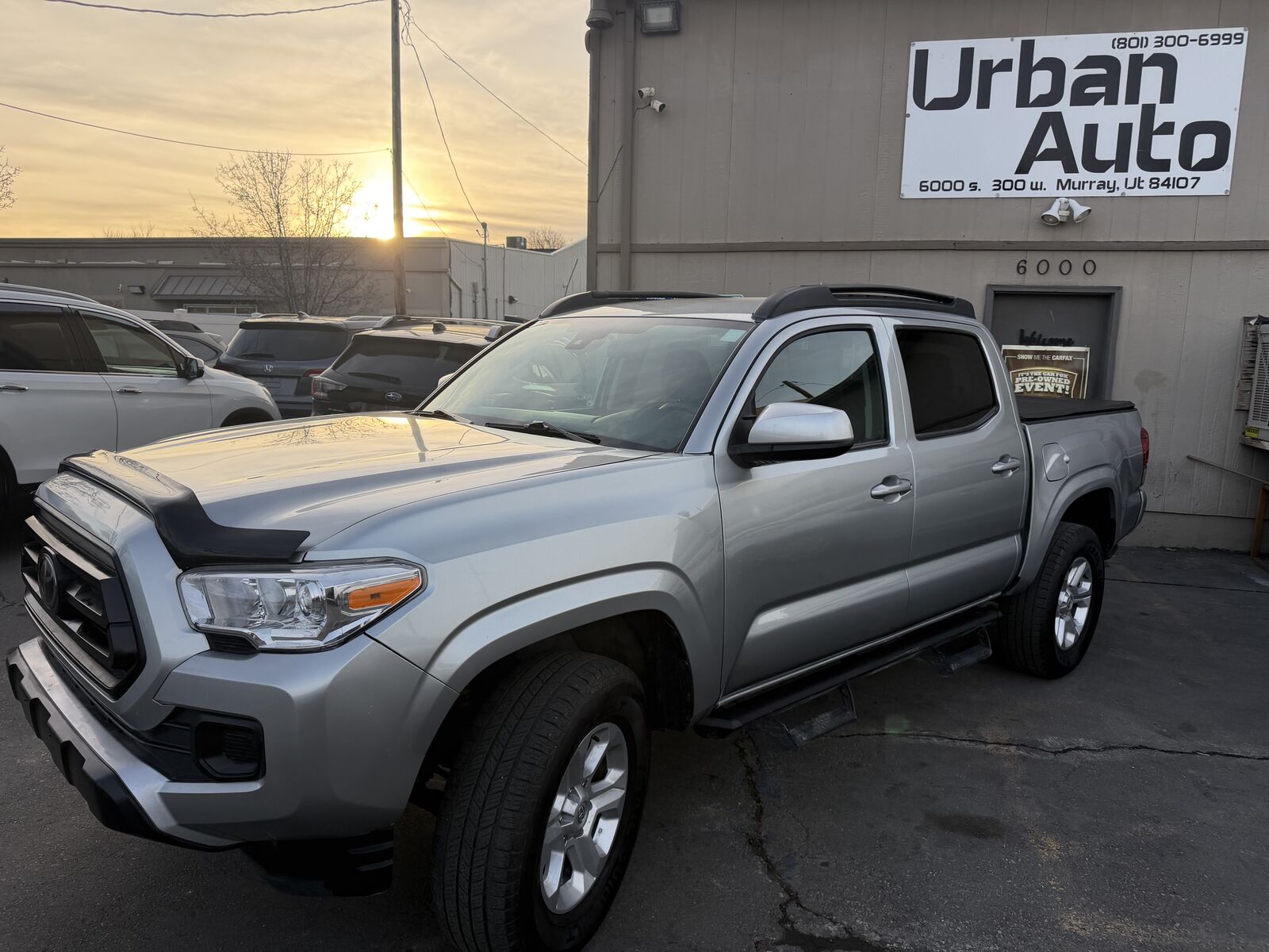 2022 TOYOTA TACOMA SR V6