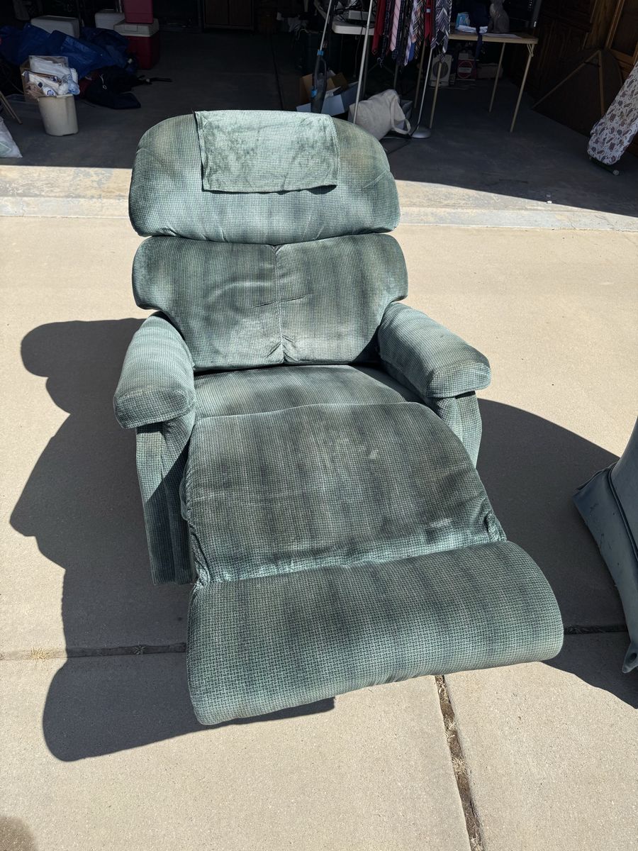 Recliner Chair