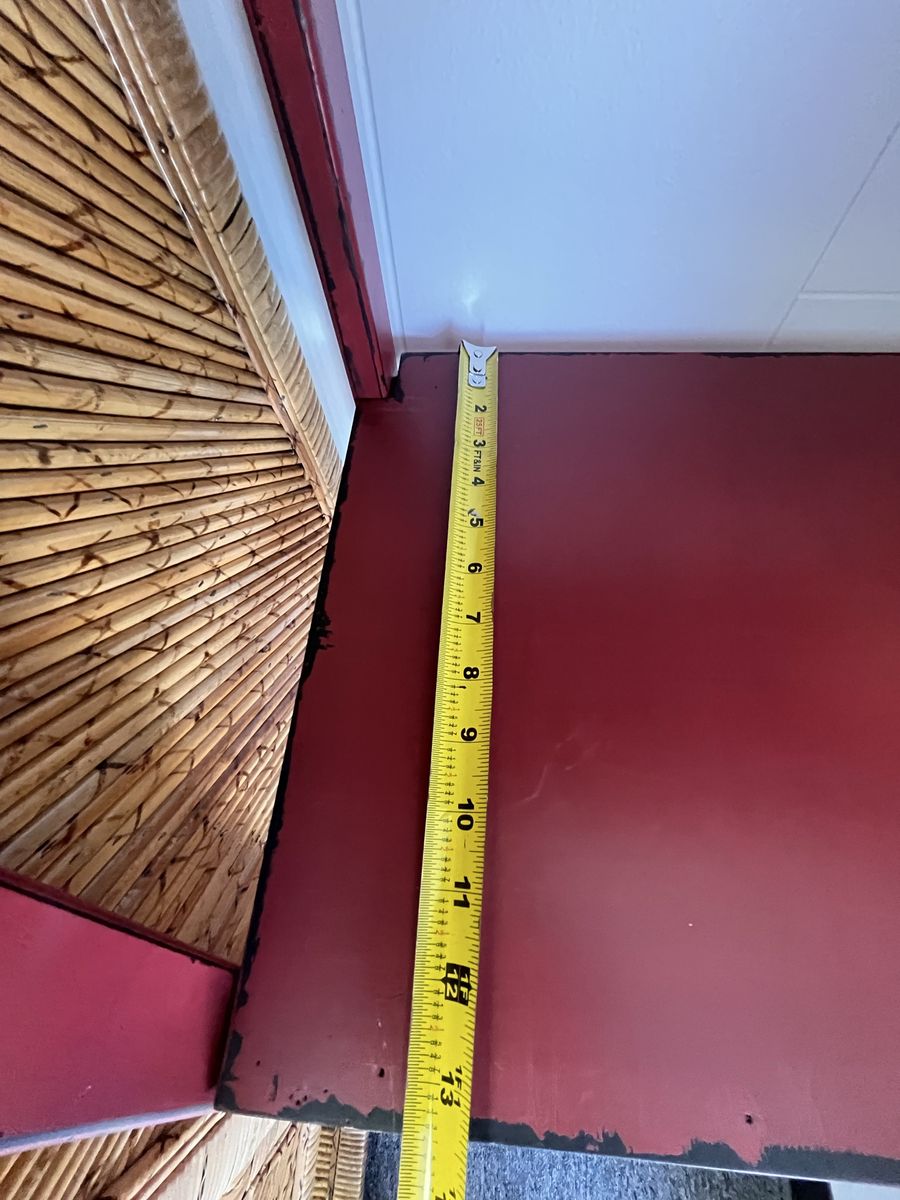 Main image 6