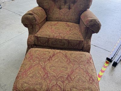 Swivel Glider Rocking Chair And Ottoman