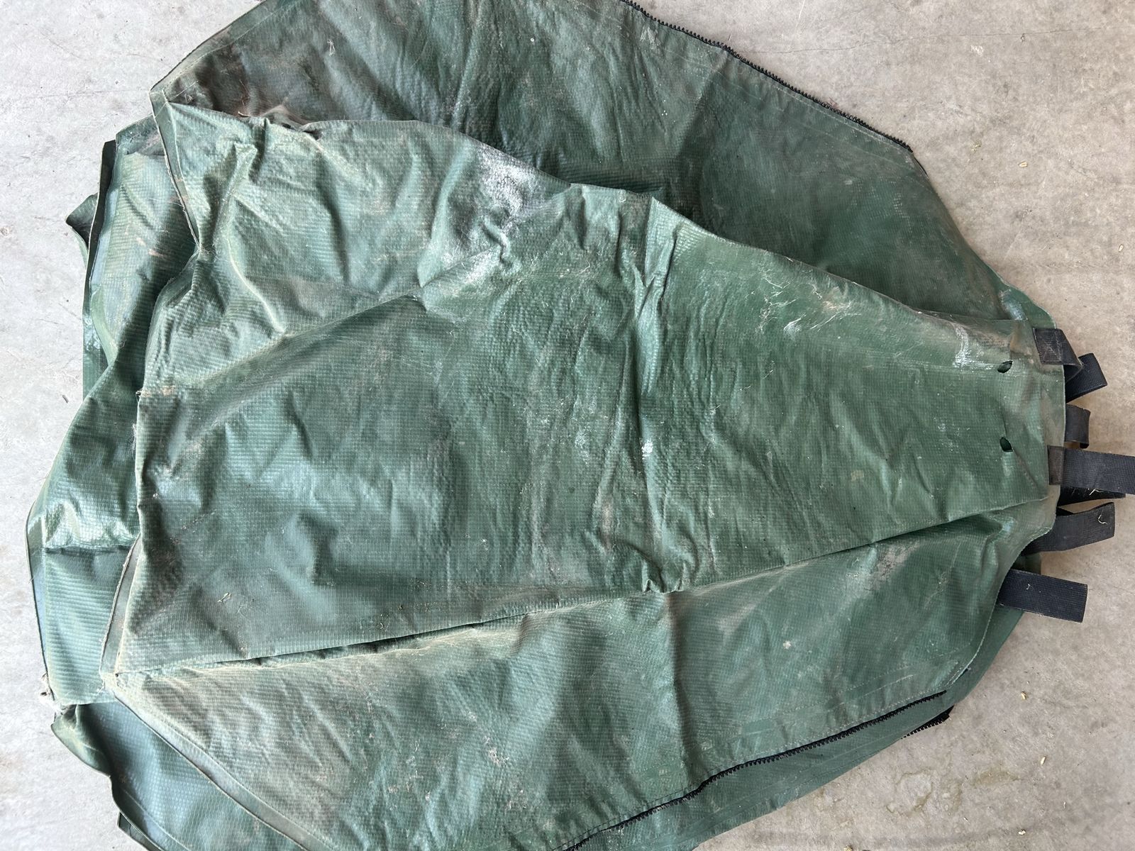 Tree 20 gallon tree watering bags