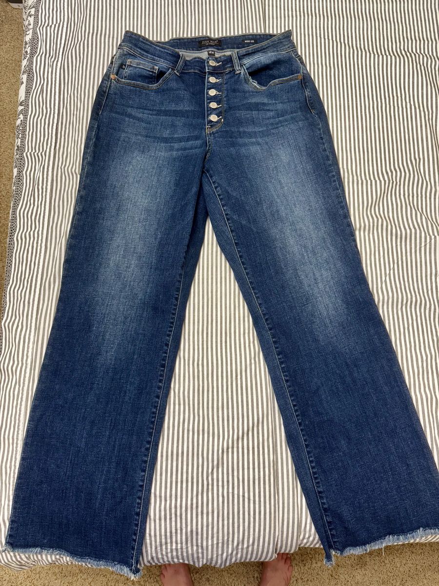JUDY BLUE size 14W Straight Leg Button Fly Mid-Rise Jeans NEVER WORN