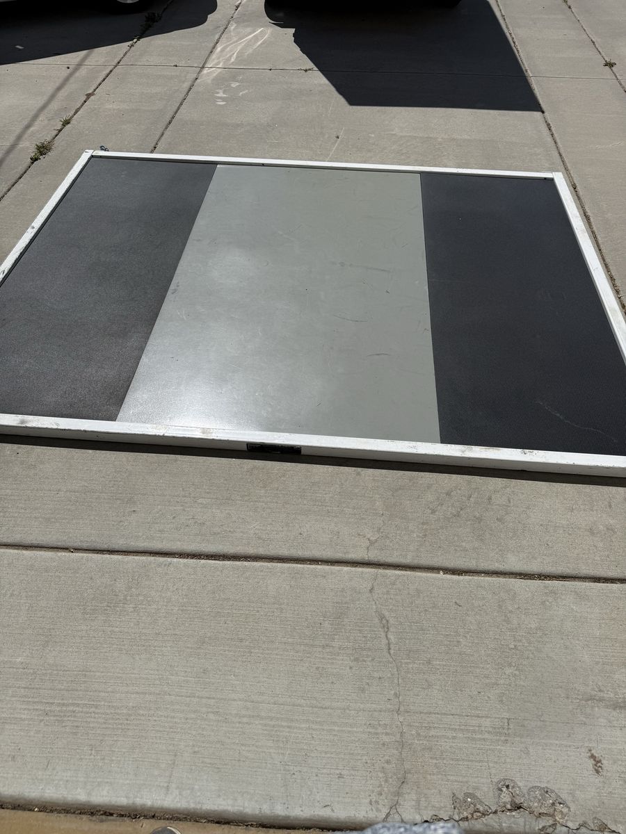 Olympic weight platform, bumper plates, bar