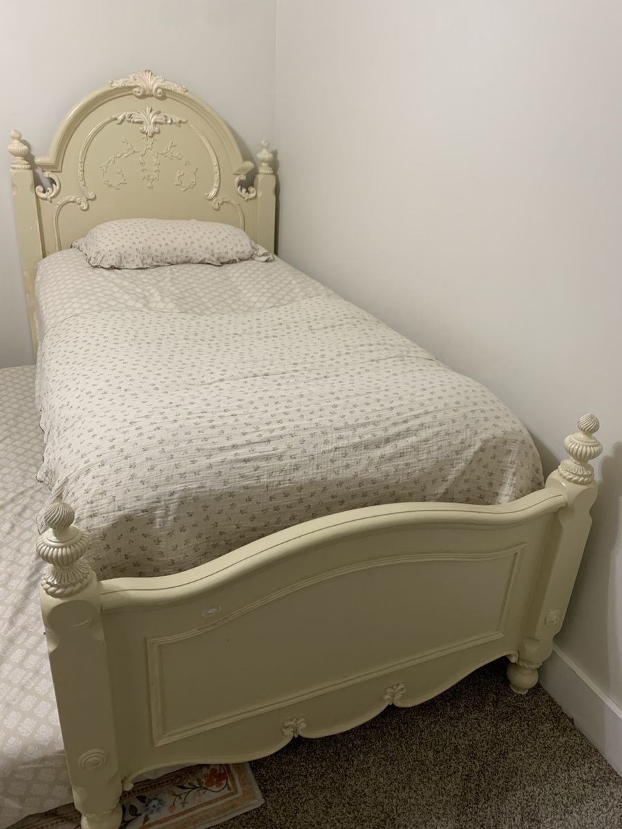 Main image 2