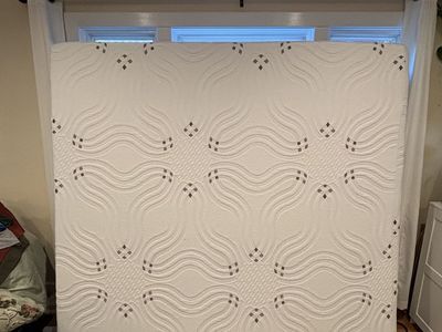 Comforpedic memory foam king mattress