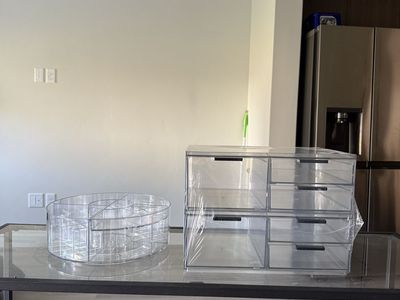 MAKE UP and/or JEWRLY ORGANIZER