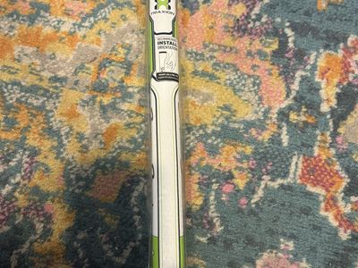 SuperStroke Traxion Wrist Lock Putter Grip White / Green