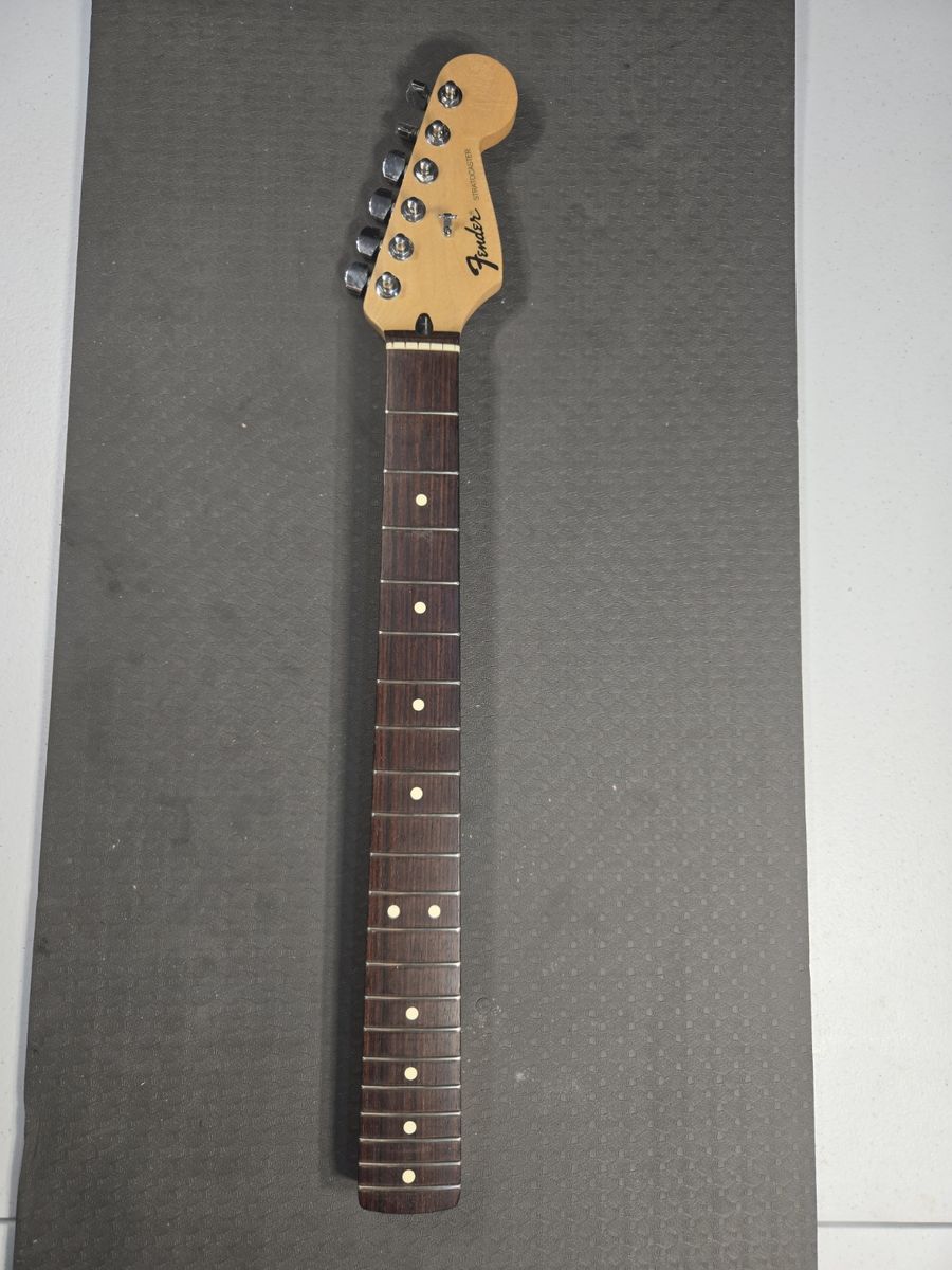 MIM Strat Neck