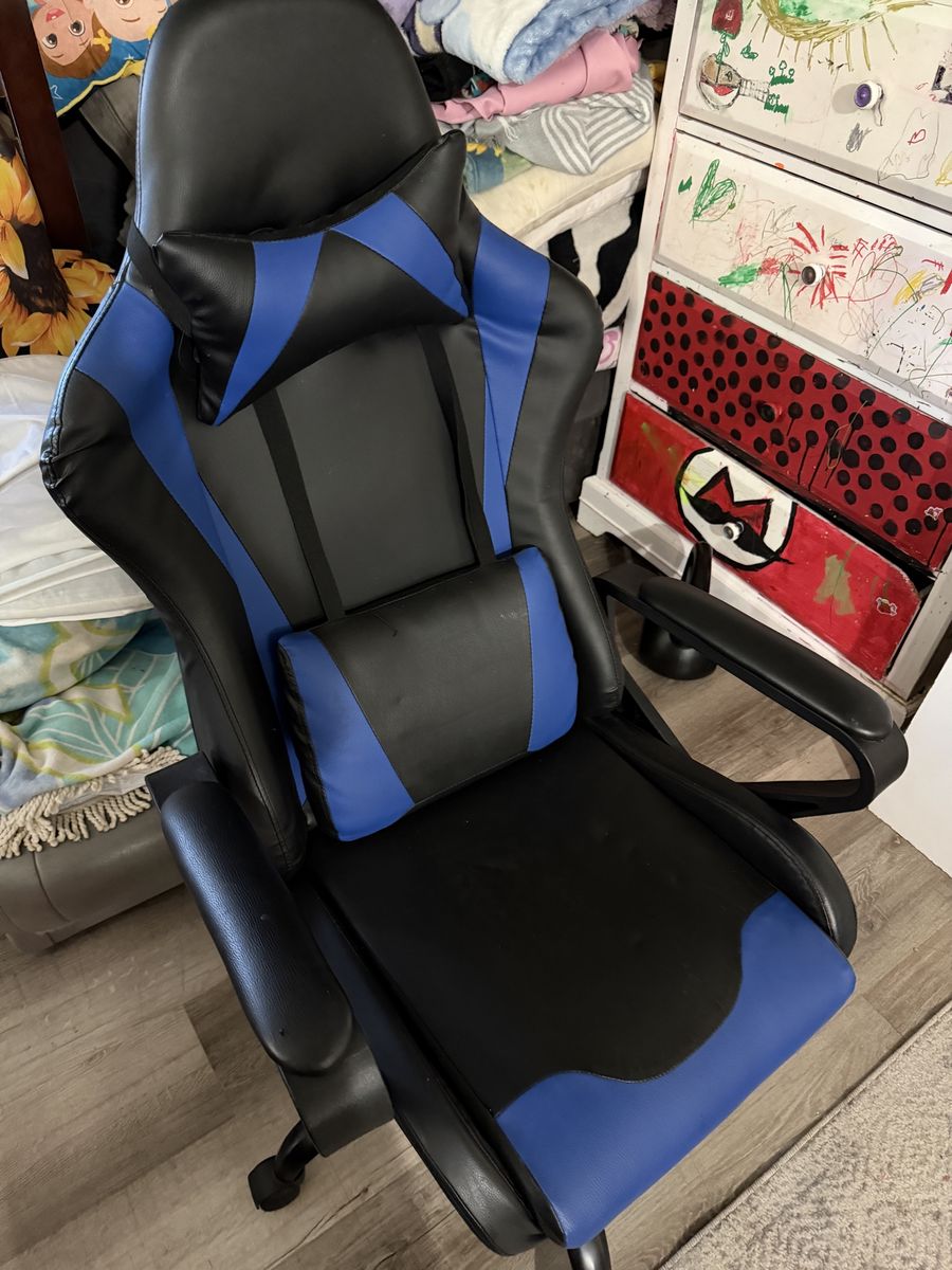 Gaming chair
