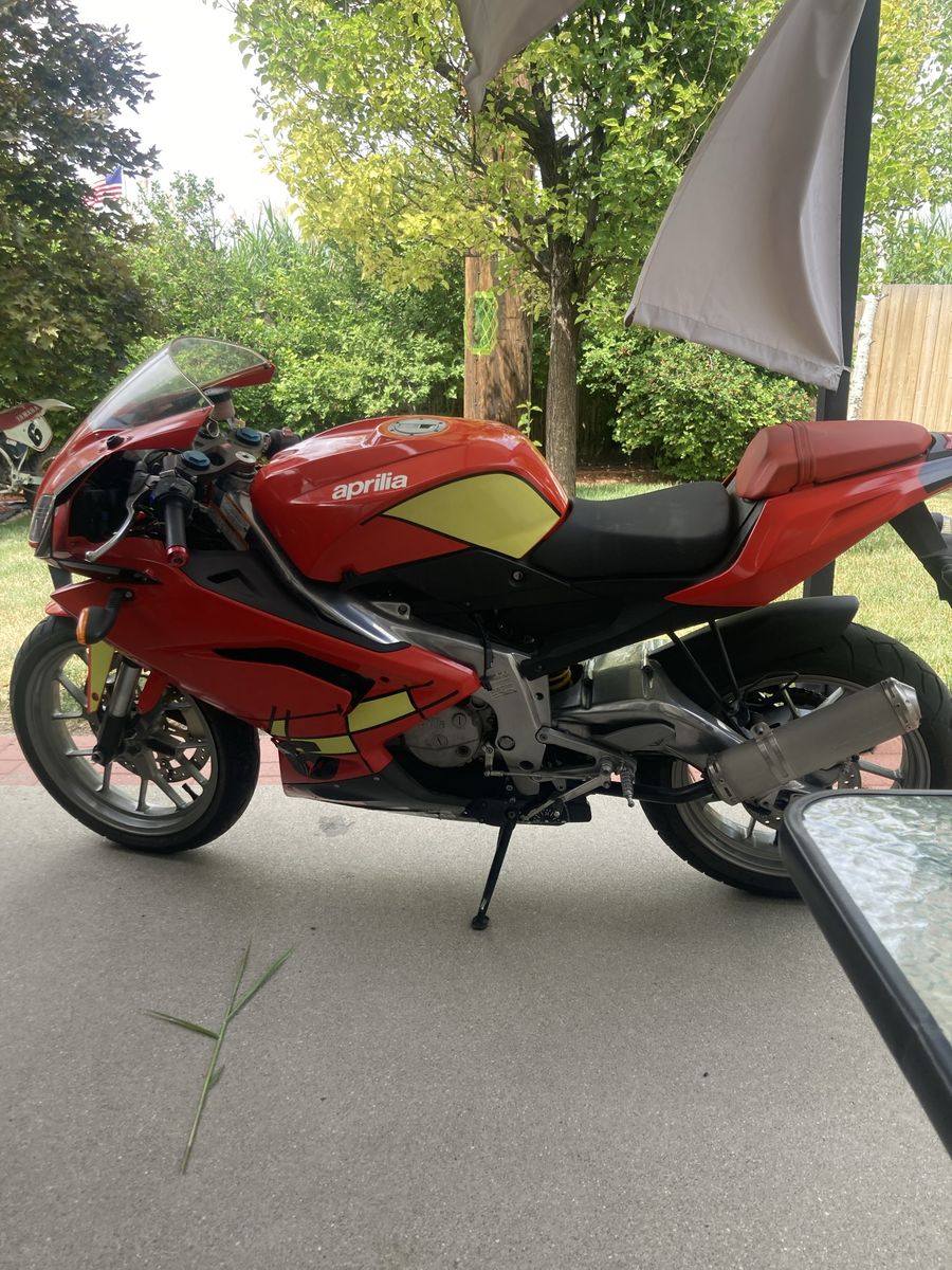 2010 April’s RS125
