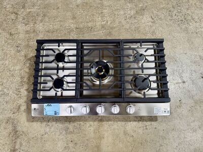 NEW LG STUDIO COOKTOP WITH GRIDDLE