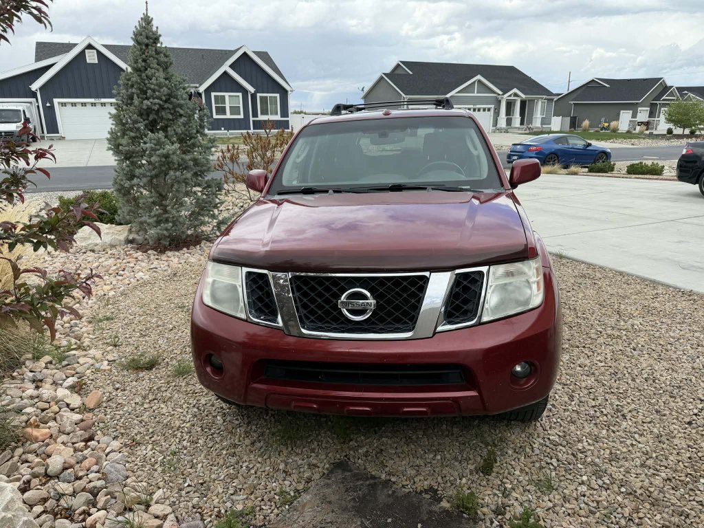 2008 NISSAN PATHFINDER SE