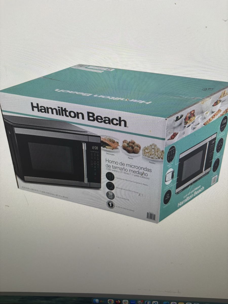 Hamilton Beach 1000W Countertop Microwave 1.1 Cu. Ft. Black and Stainless Steel