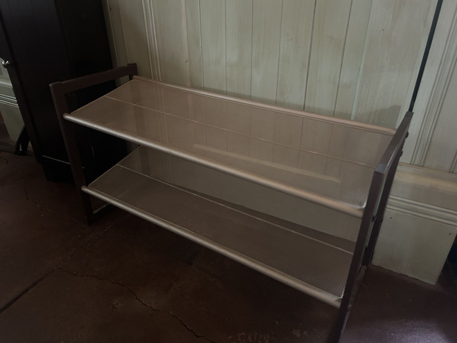 Shoe rack
