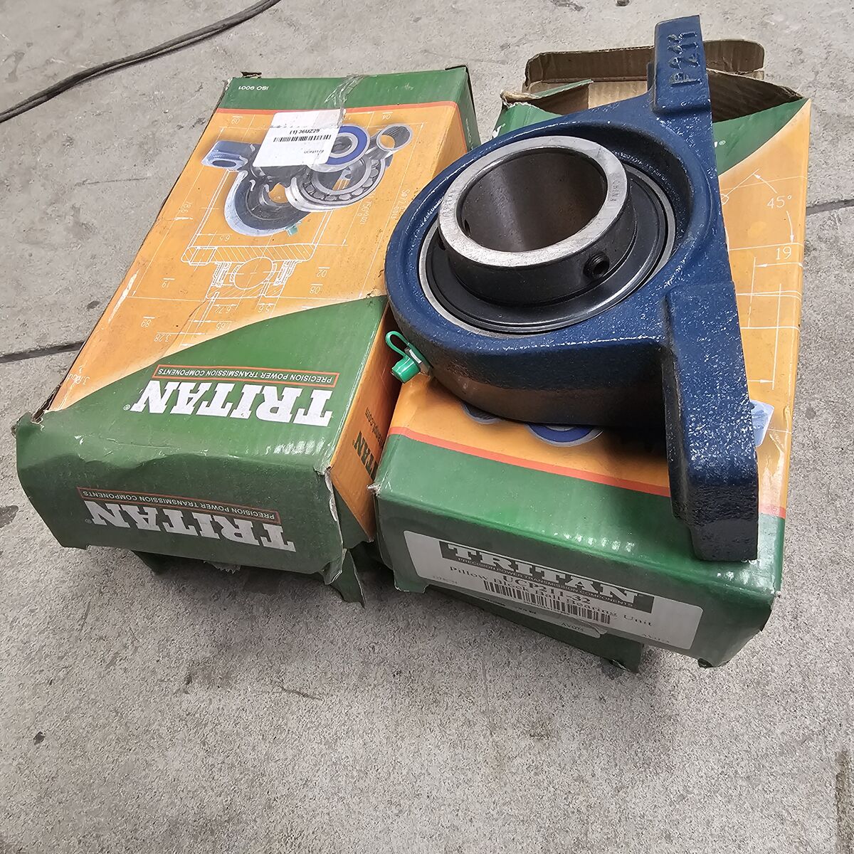 Pillow block bearing
