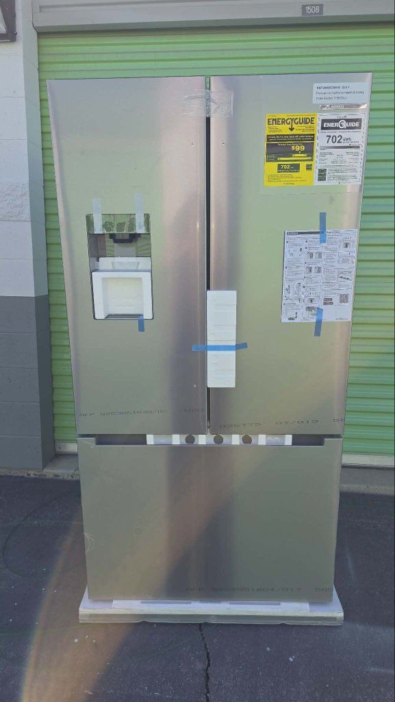 New Bosch Fast Ice Maker 26cf 300 ser,free deliver