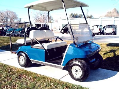 Classic 2003 Blue Club Car DS Electric Golf Cart – Reliable 4-Passenger Ride for Just $2,100!