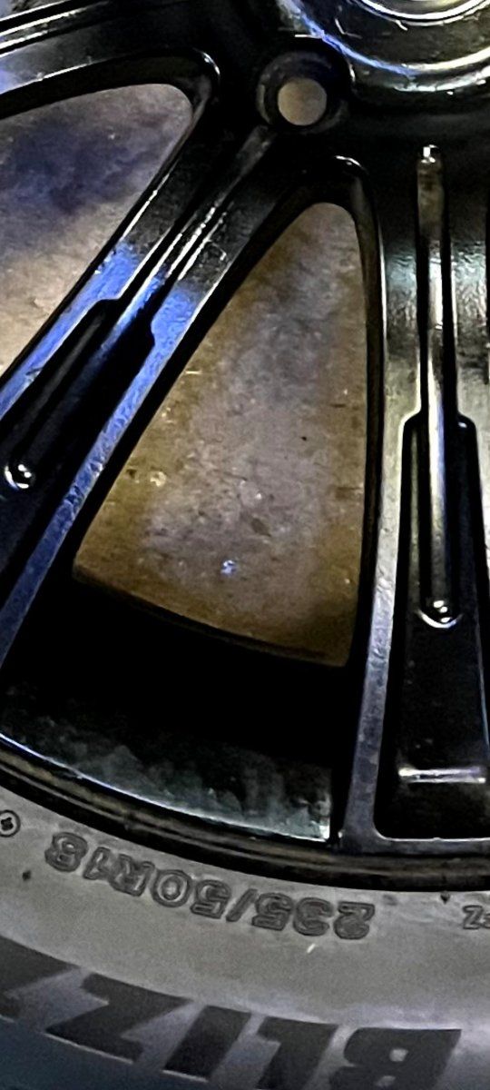 Main image 8