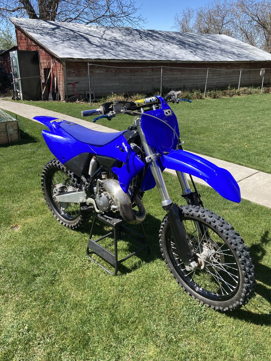2002 YZ125