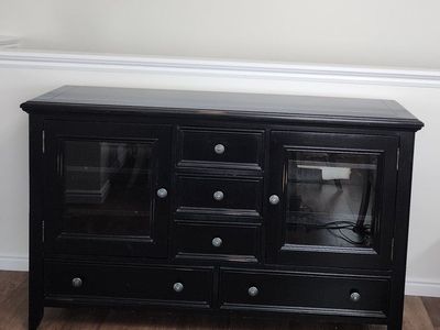 Buffet/TV Stand