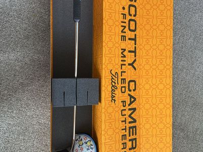 Custom Scotty Cameron Phantom 11 MOTO.