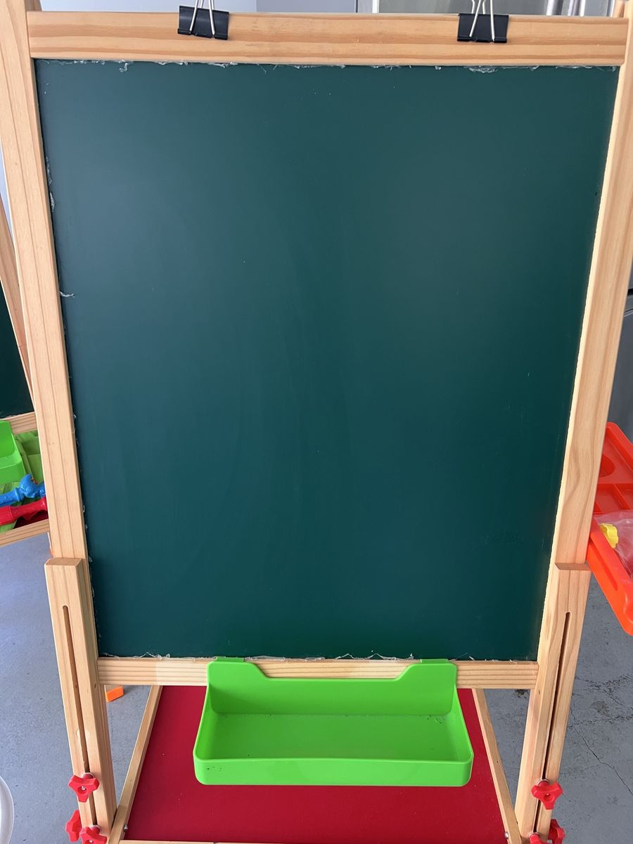 Main image 6