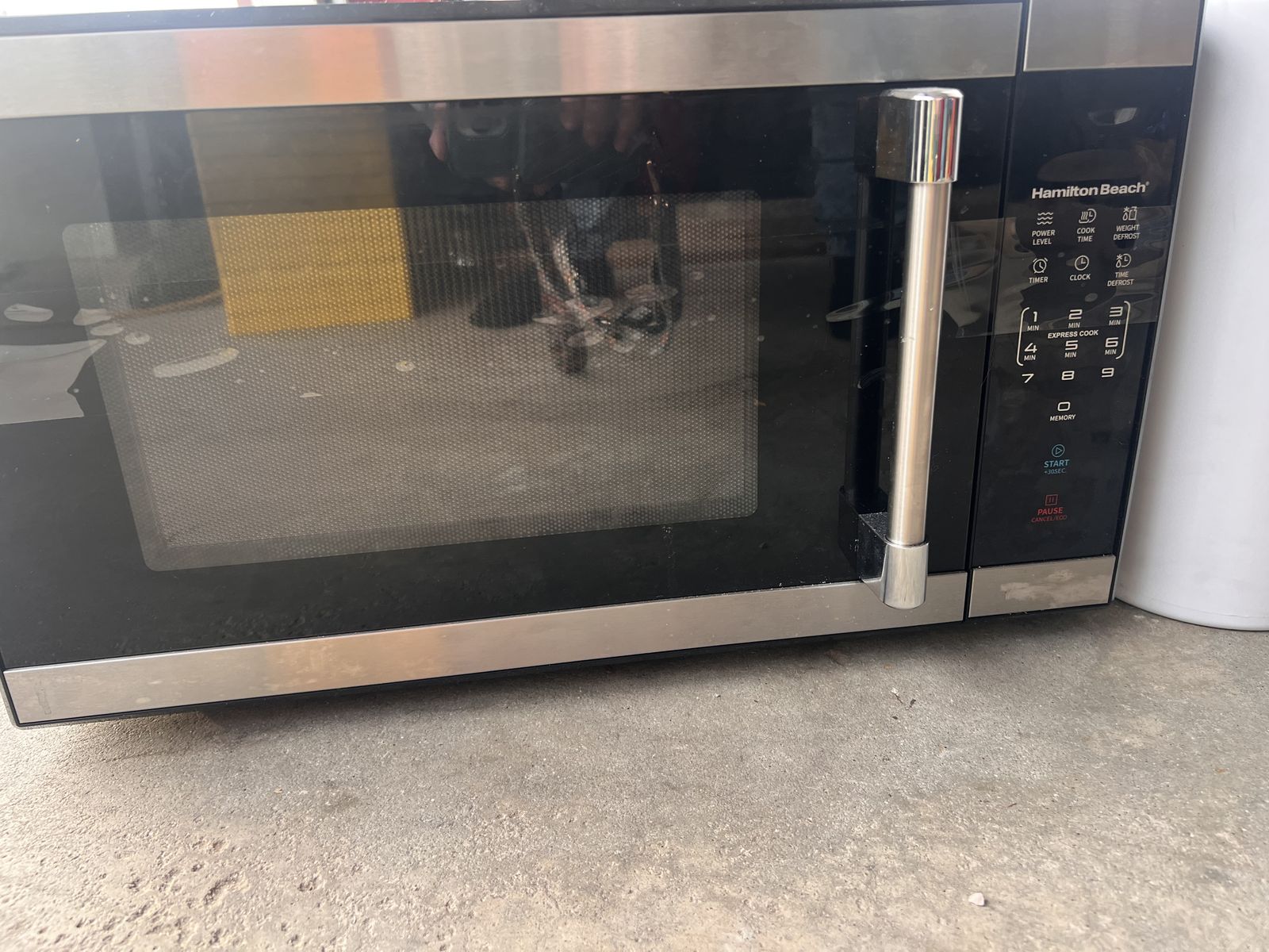 Hamilton Beach Microwave