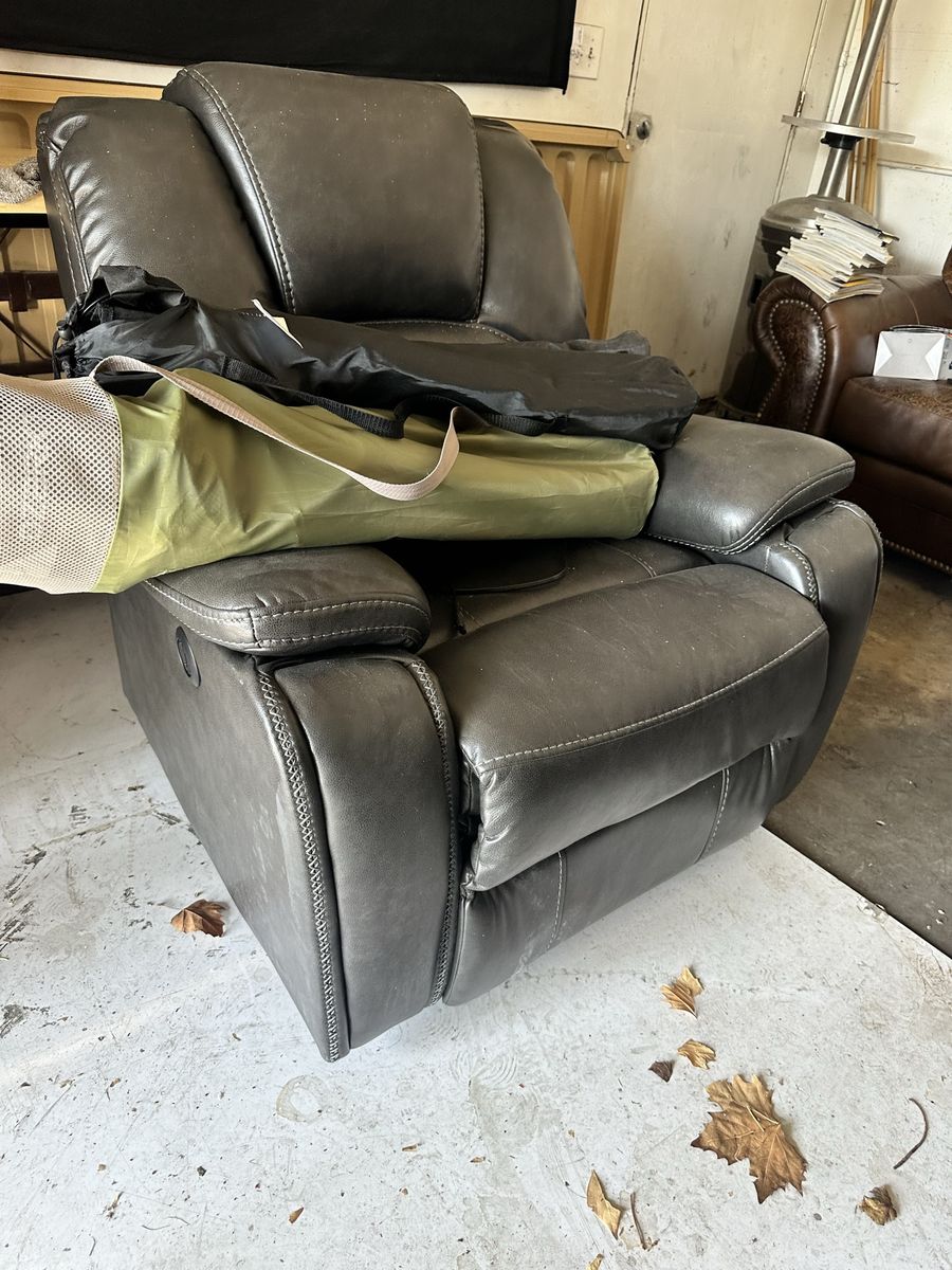 Leather recliner